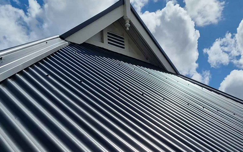 How to Prepare Your Home or Building for Metal Roof Replacement